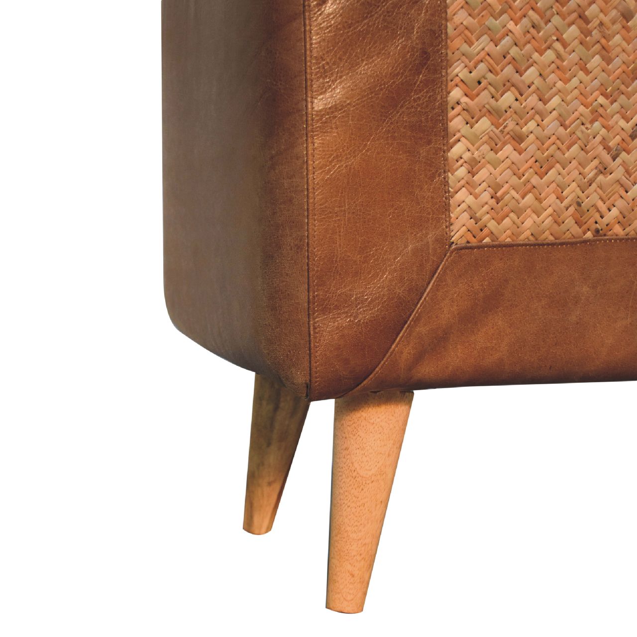 Large Seagrass Buffalo Hide Nordic Bench - Image 6